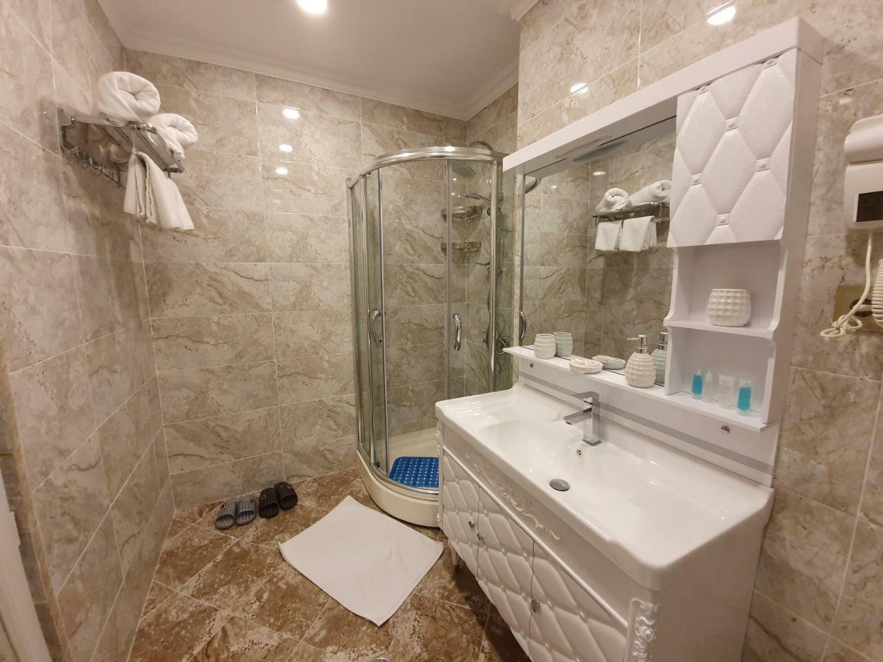 El Royal Hotel Baku Zewnętrze zdjęcie