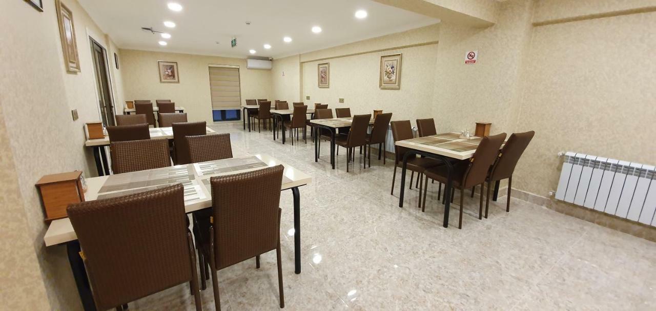 El Royal Hotel Baku Zewnętrze zdjęcie